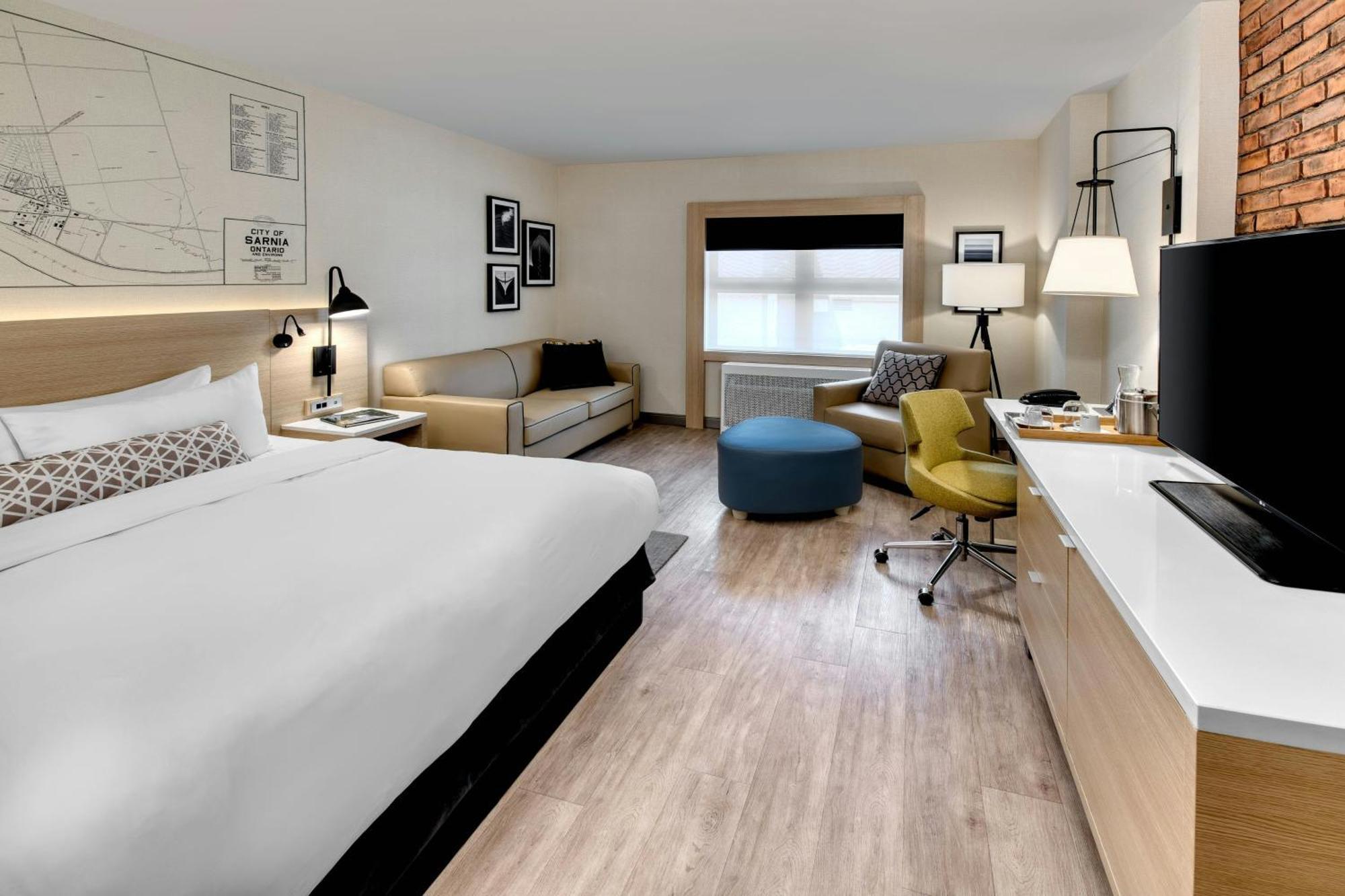 The Insignia Hotel, Sarnia, A Tribute Portfolio Hotel Exterior foto